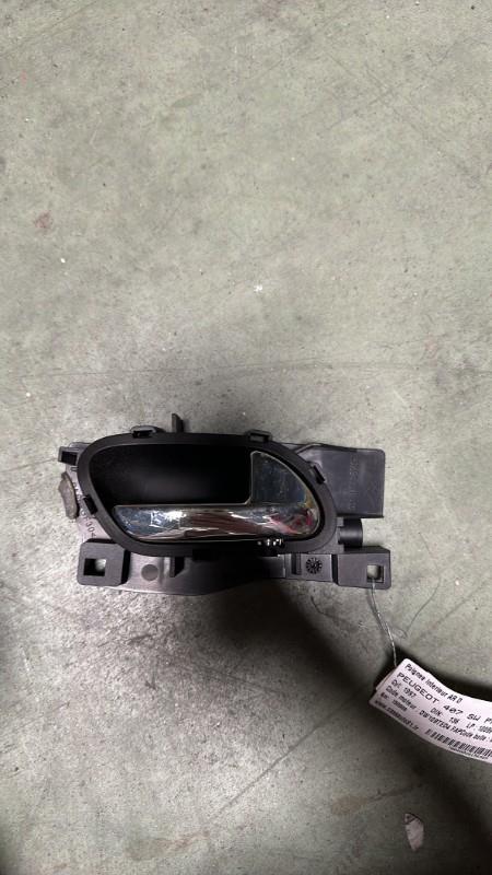 Maniglia interna posteriore destra PEUGEOT 407 PHASE 1 BREAK Diésel - 1