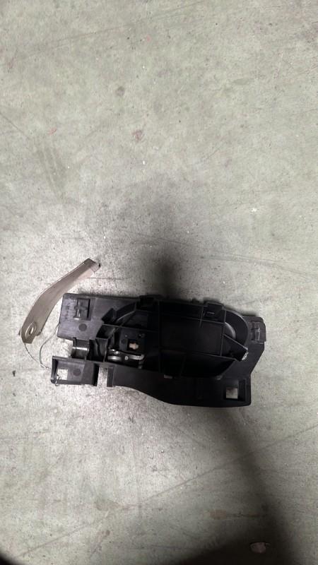 Maniglia interna anteriore destra PEUGEOT 207 PHASE 1 Diésel - 1