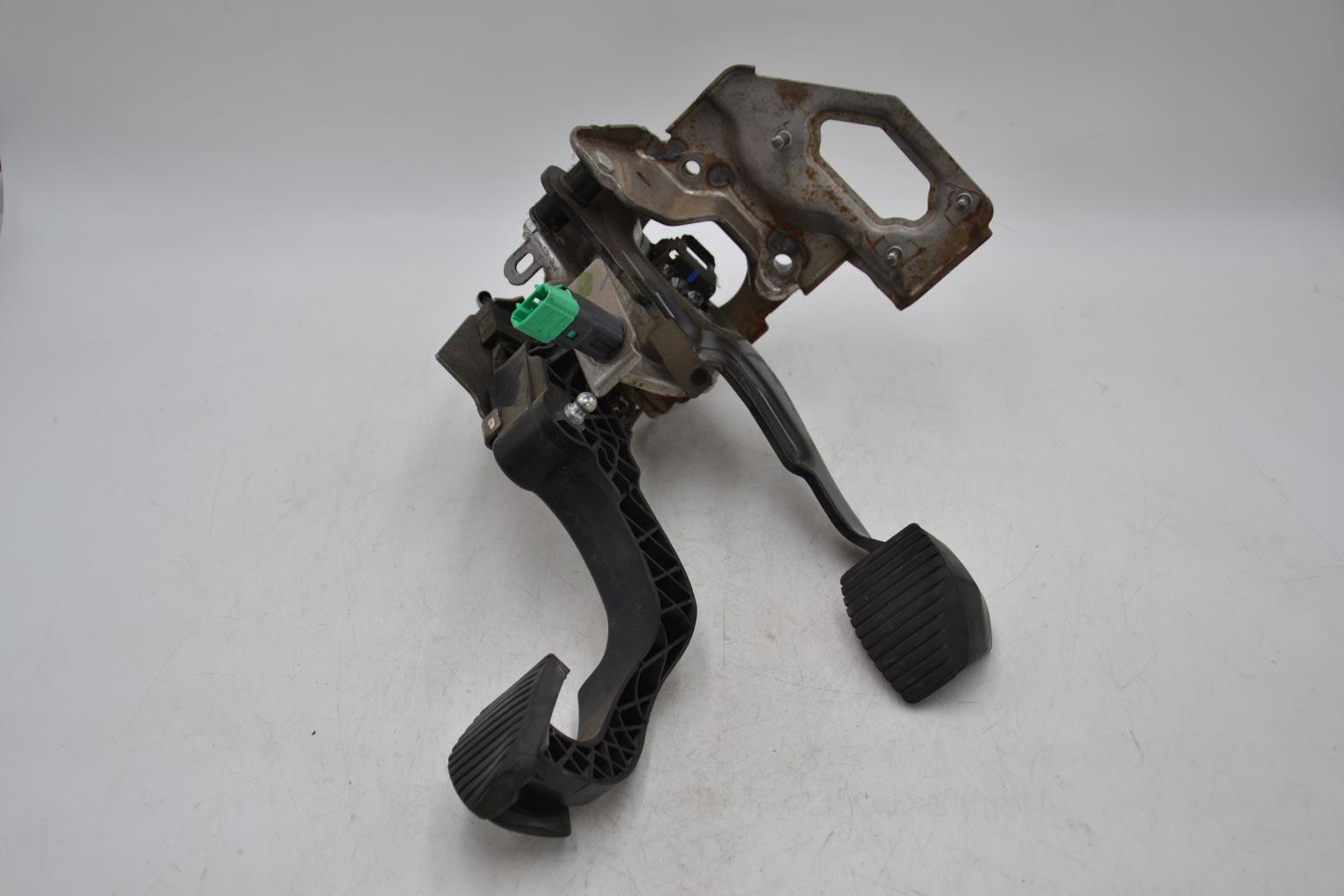 Pedale d'embrayage CITROEN C3 2 PHASE 1  - 1