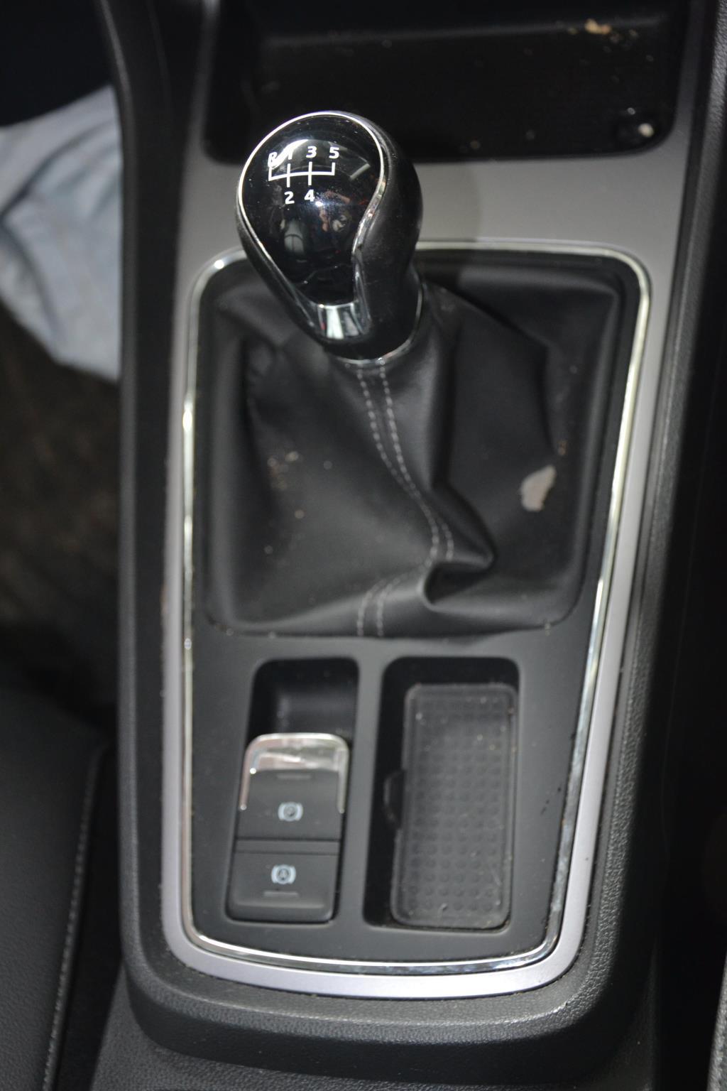 Levier de vitesses SEAT LEON 3 PHASE 2 Diesel - 1