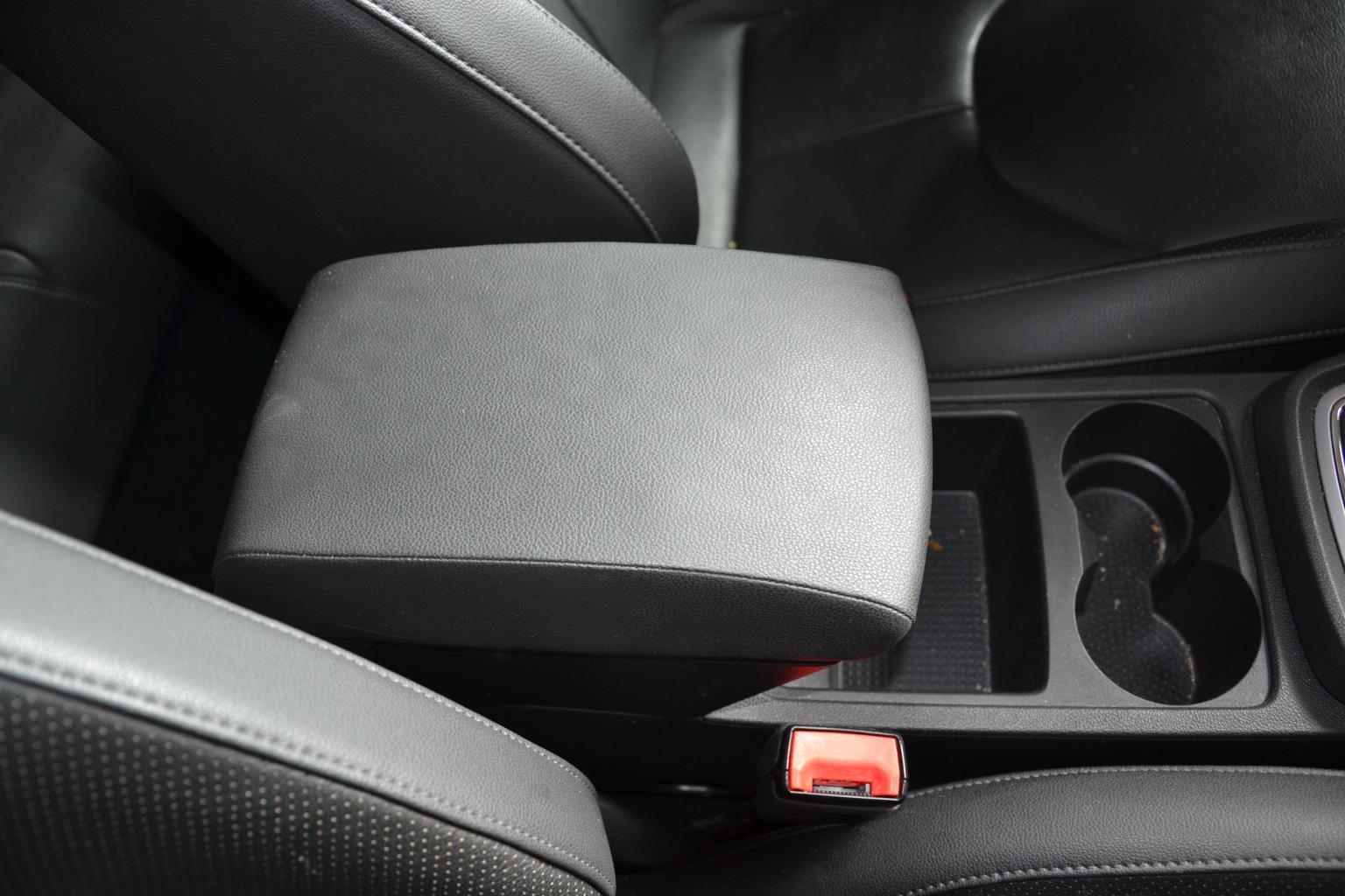 Accoudoir SEAT LEON 3 PHASE 2 Diesel - 1