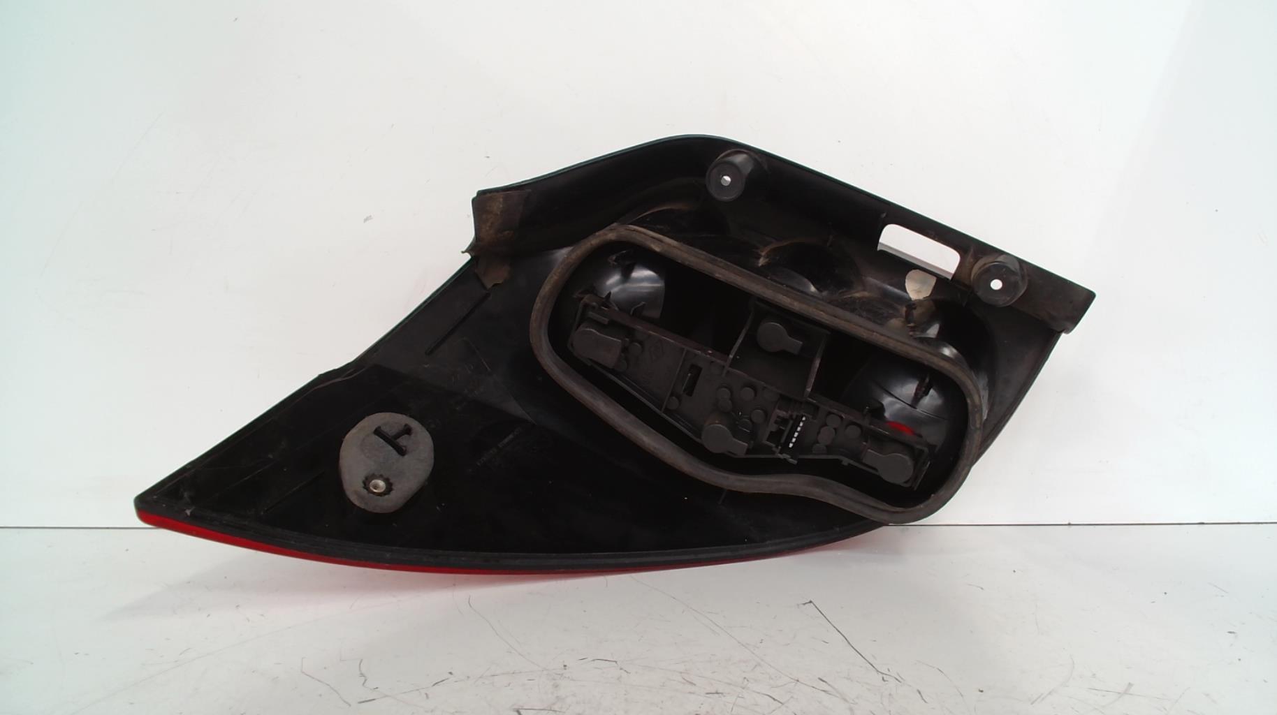 Fanale posteriore principale destro (luci) RENAULT LAGUNA 2 PHASE 2 BREAK Diésel - 1