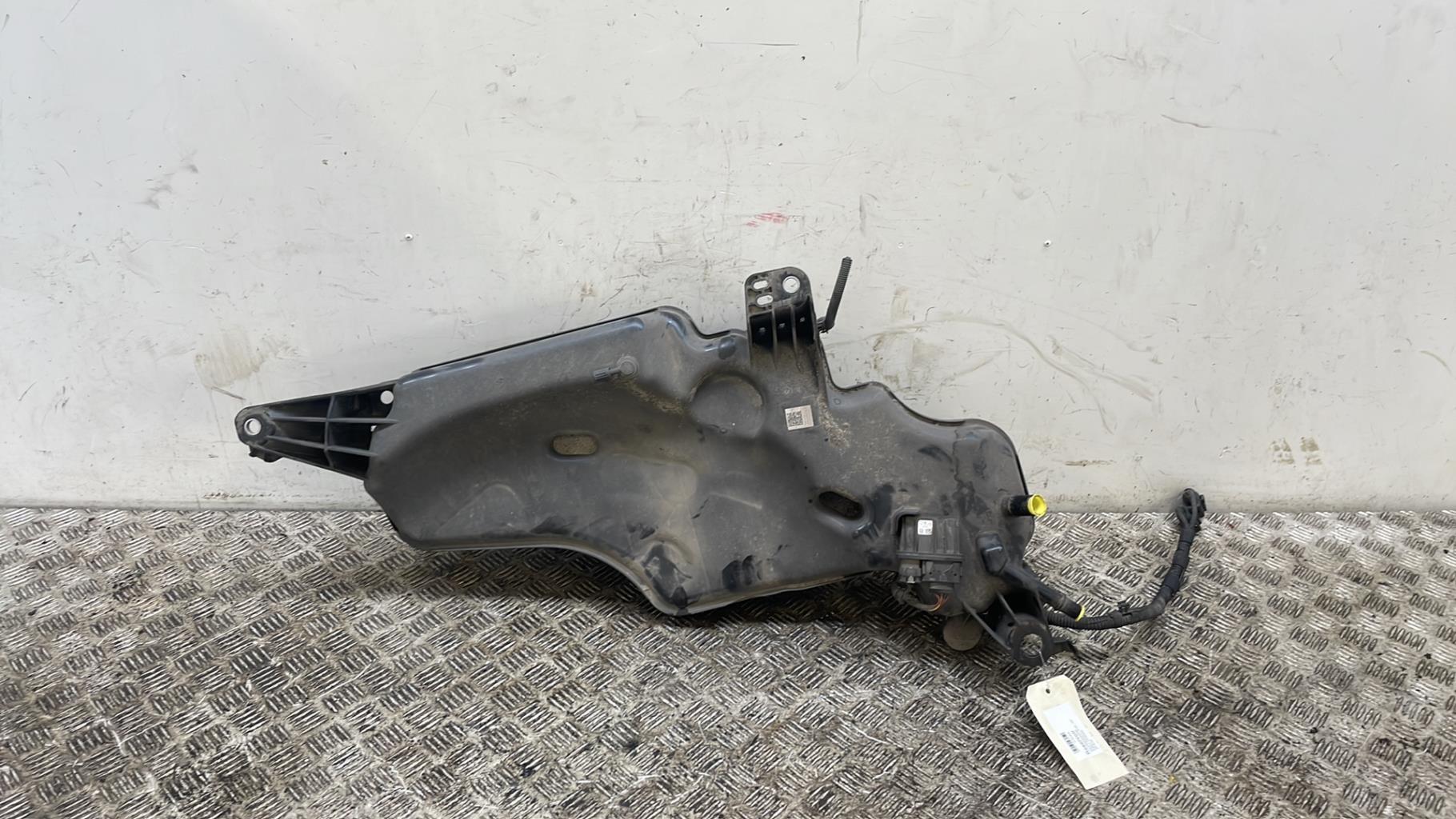 Reservoir VOLKSWAGEN GOLF 7 PHASE 2 Diesel - 1
