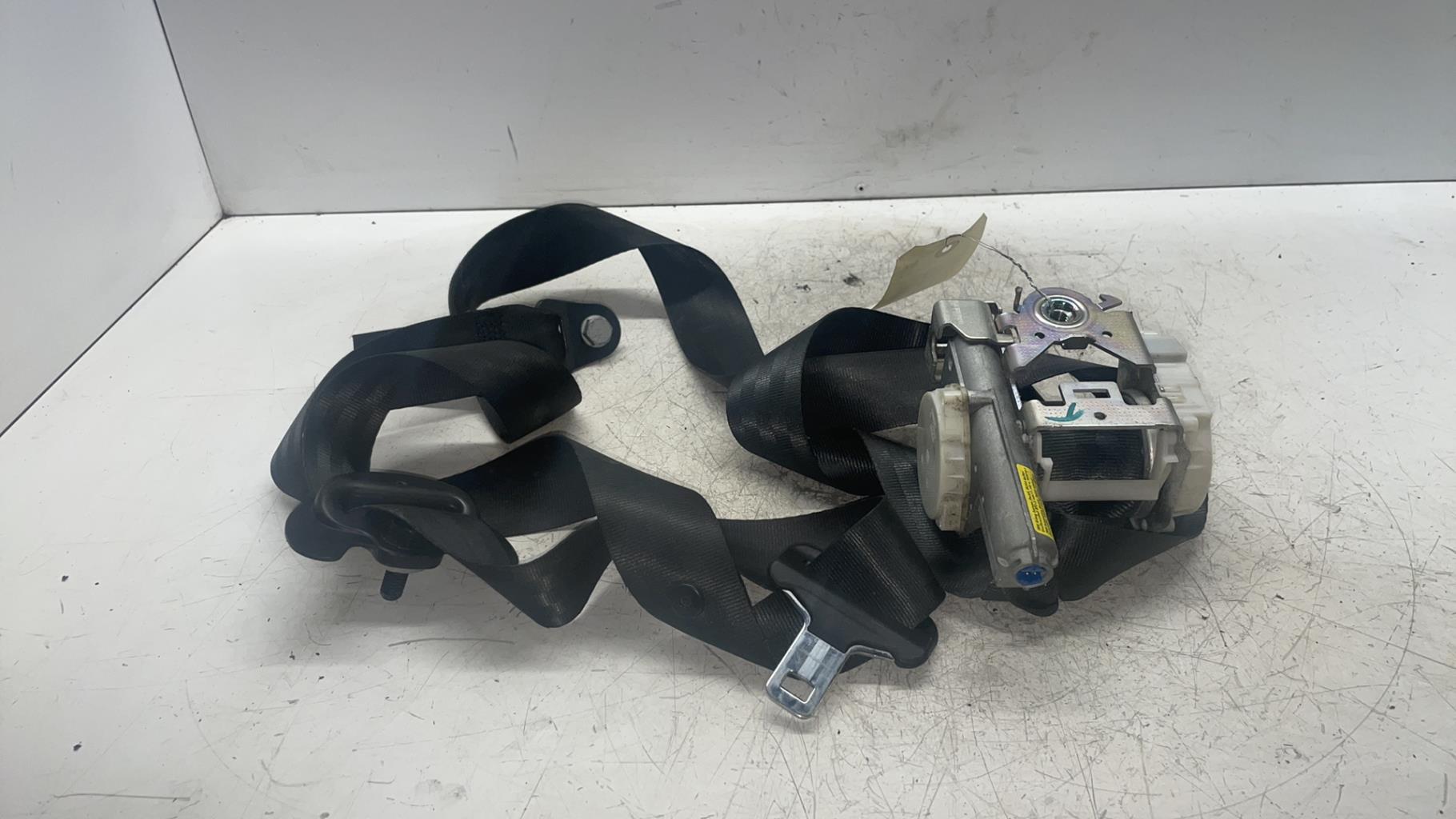 Cintura di sicurezza anteriore destra CITROEN C3 2 PHASE 1 Gasolina - 1