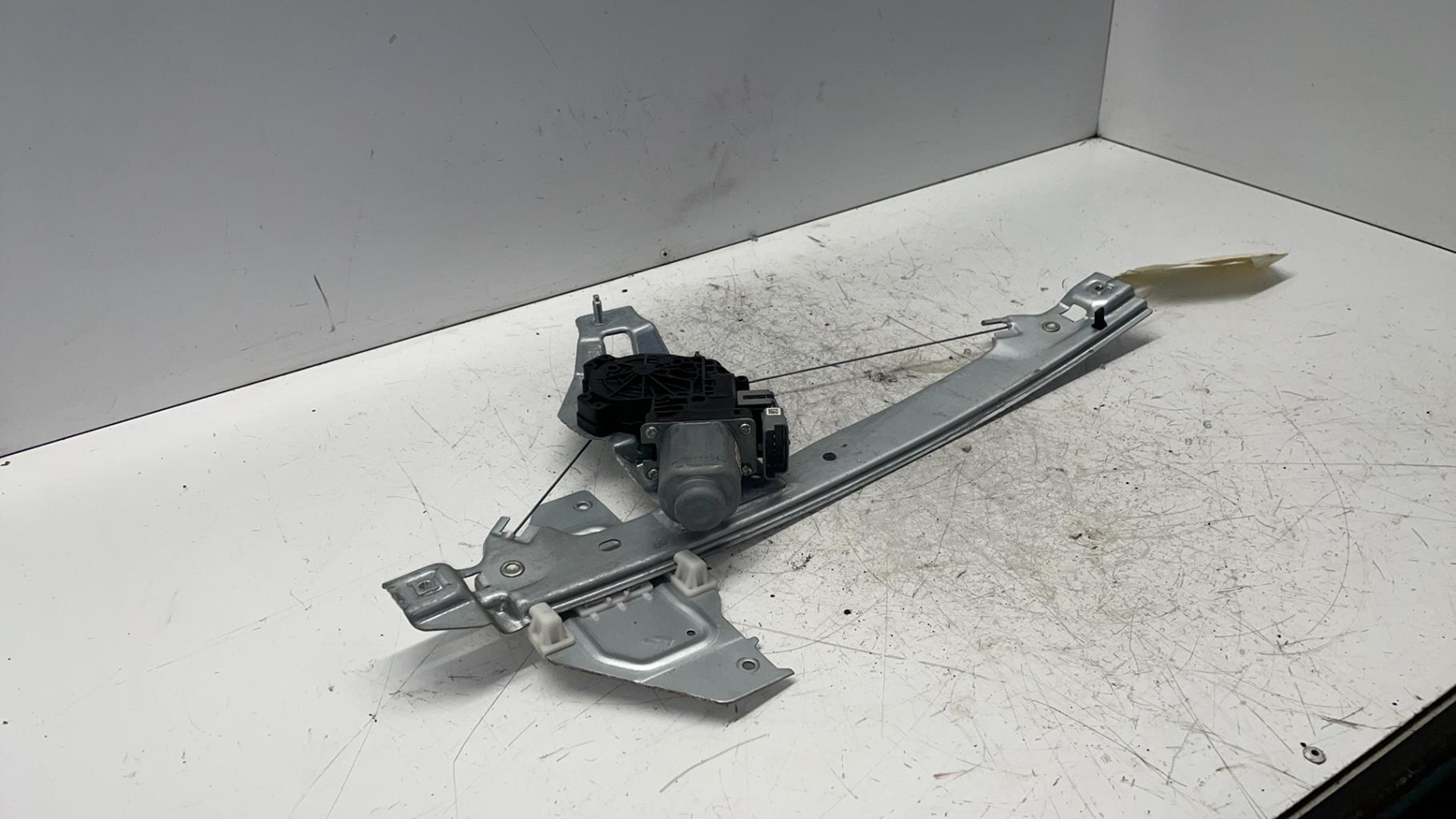 Alzacristalli elettrico posteriore destro CITROEN C3 2 PHASE 2 Gasolina - 1