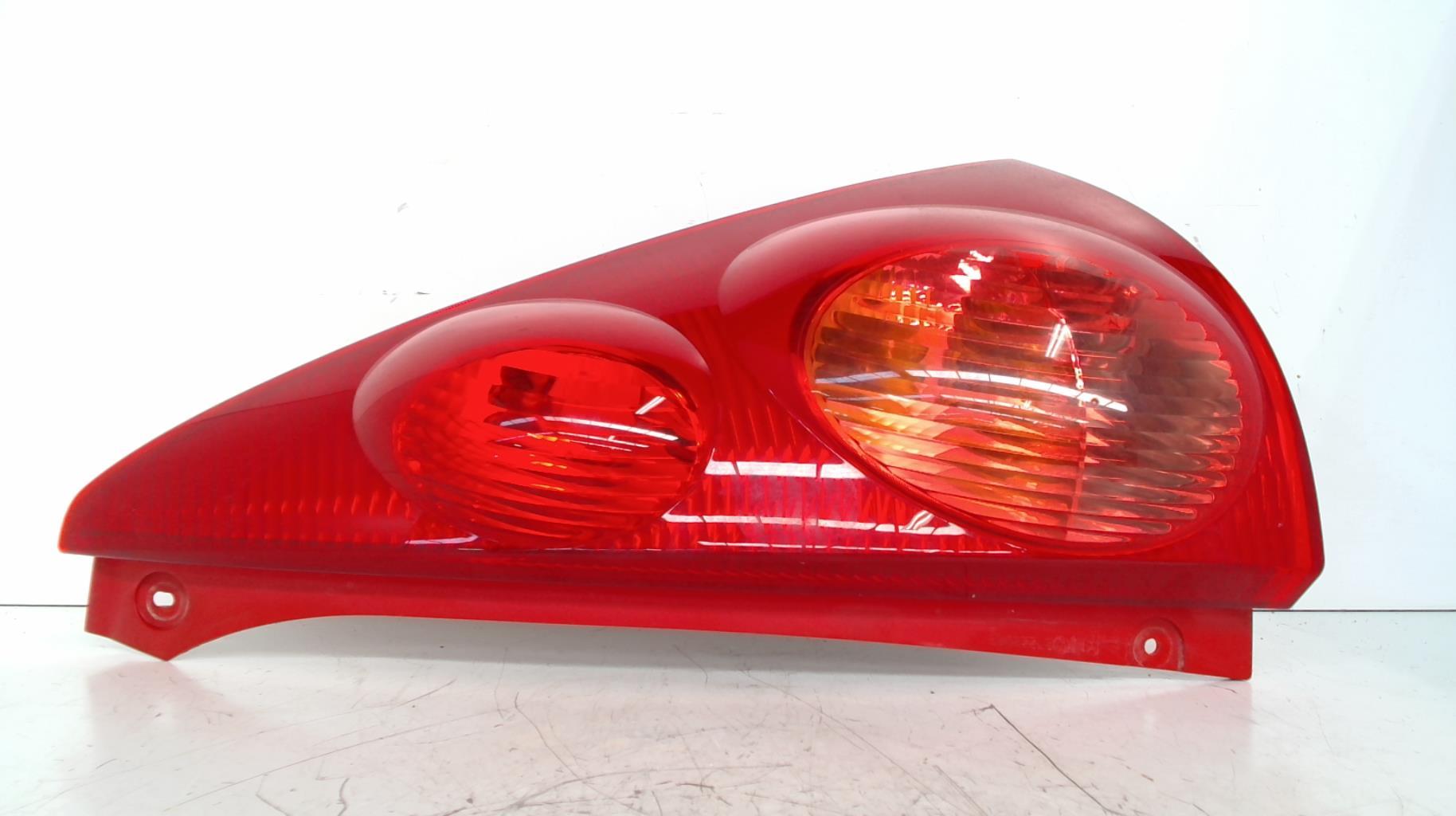 Fanale posteriore principale destro (luci) PEUGEOT 107 PHASE 2 Gasolina - 1