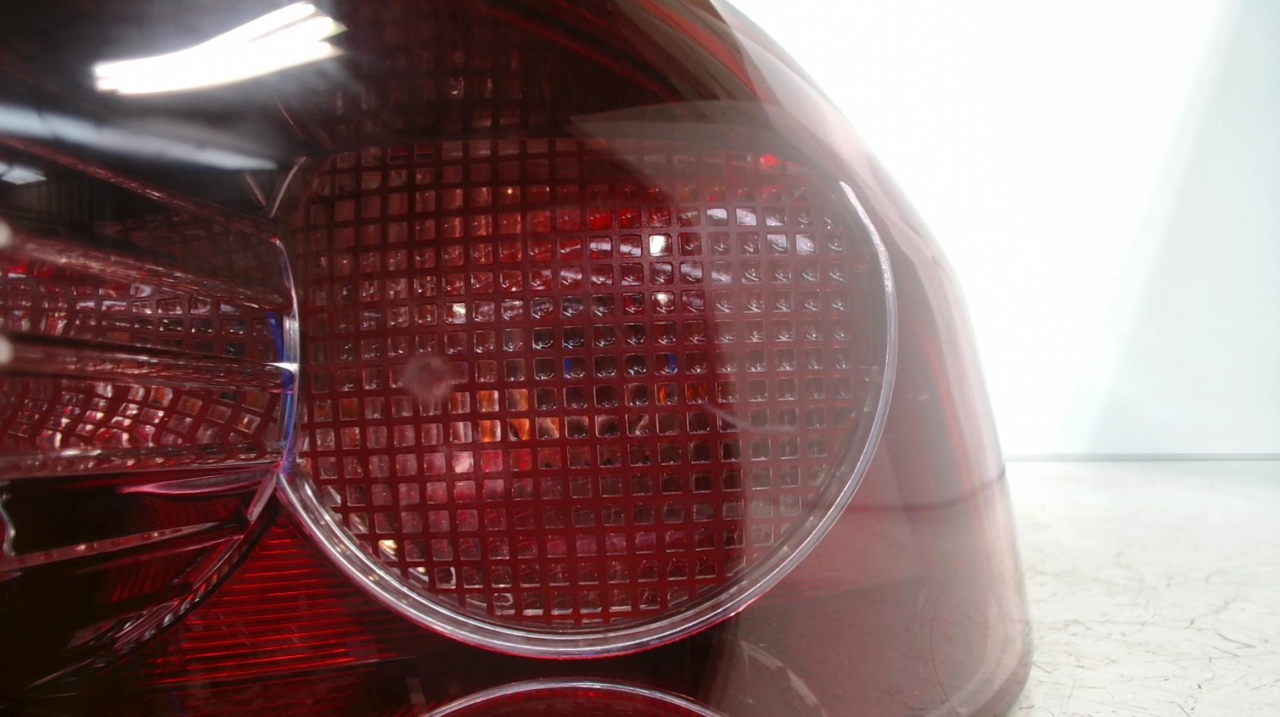 Fanale posteriore principale destro (luci) ALFA ROMEO 159 Diésel - 1