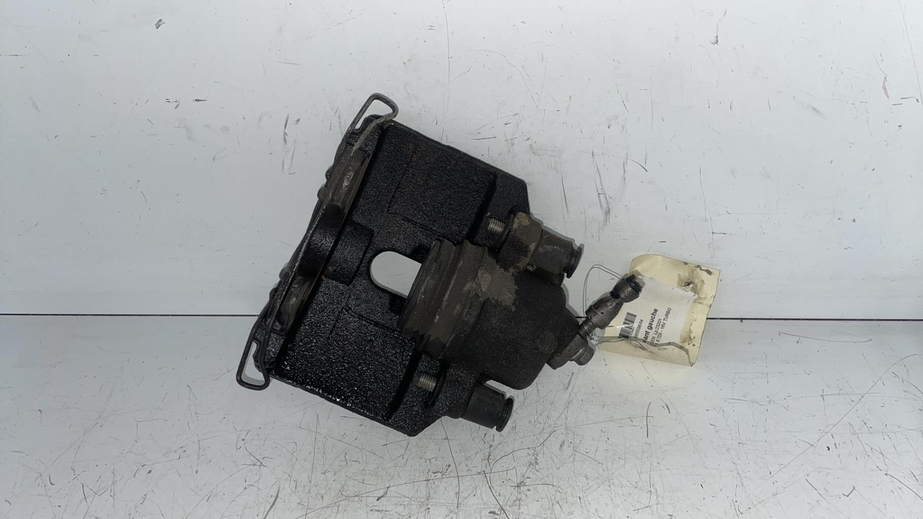 Pinza freni anteriore sinistra VOLKSWAGEN TOURAN 2 Diésel - 1