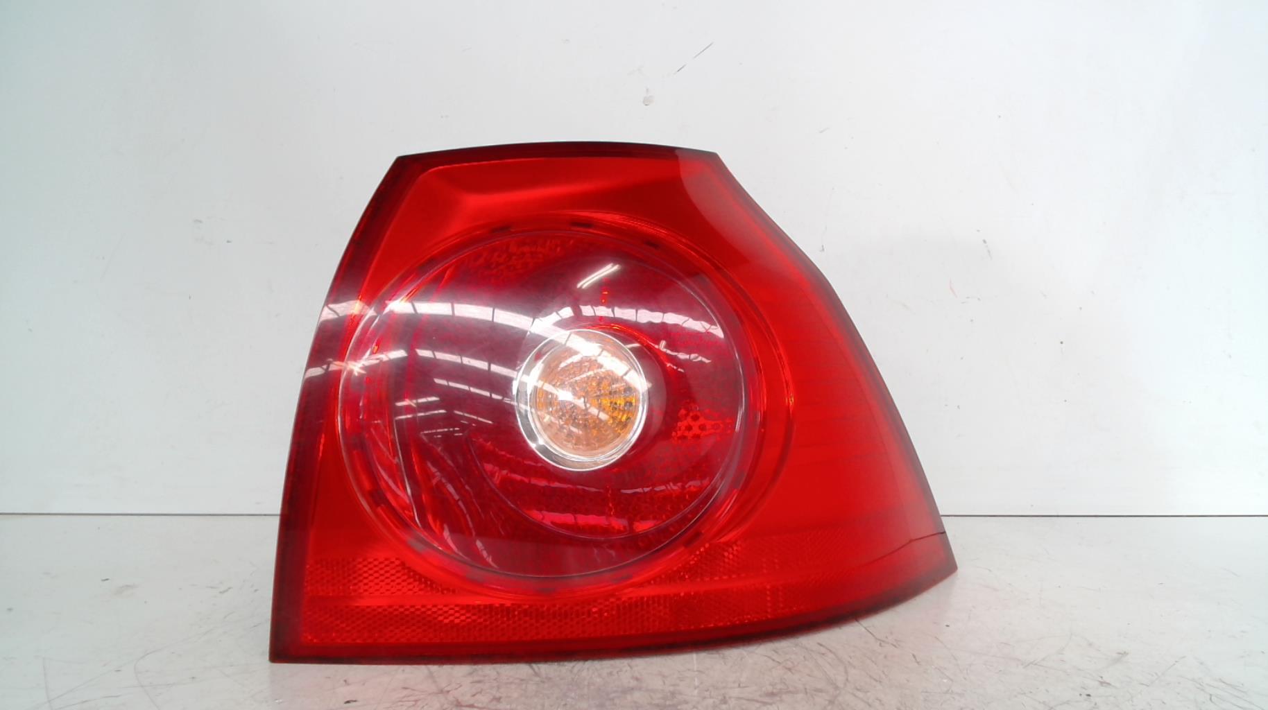 Fanale posteriore principale destro (luci) VOLKSWAGEN GOLF 5 Diésel - 1