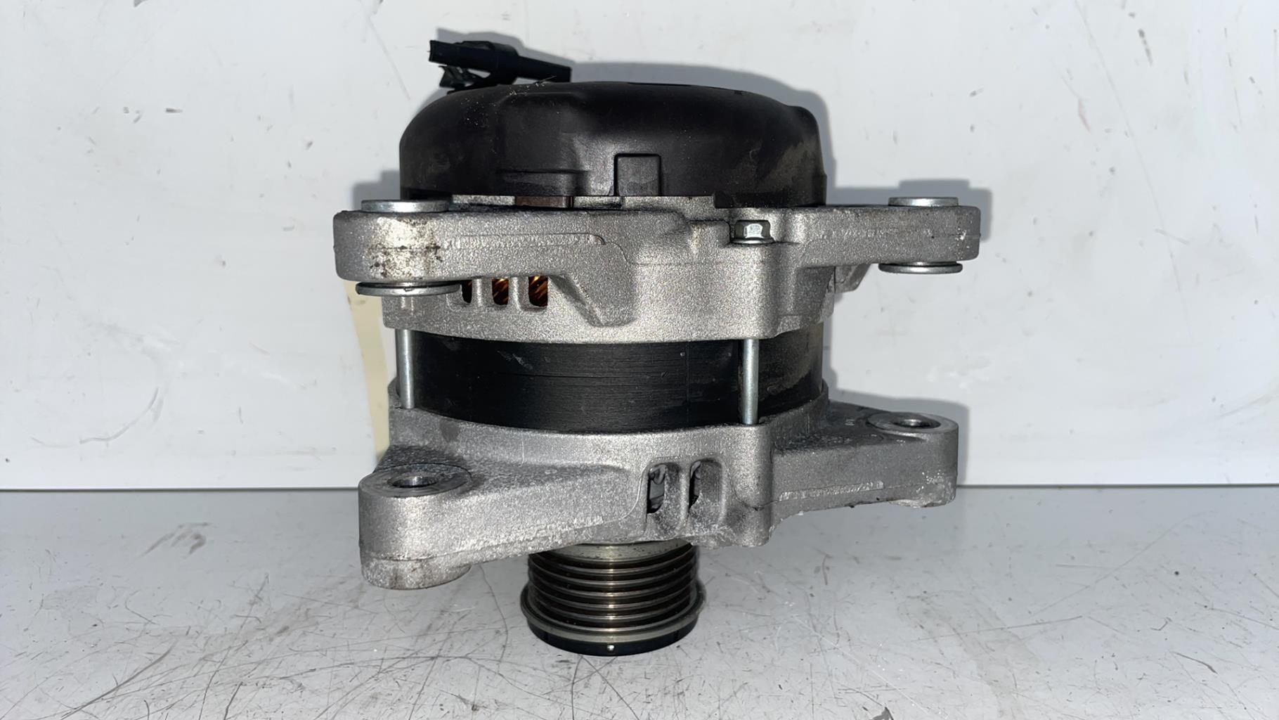 Alternatore PEUGEOT 308 2 SW PHASE 2 BREAK Diésel - 1