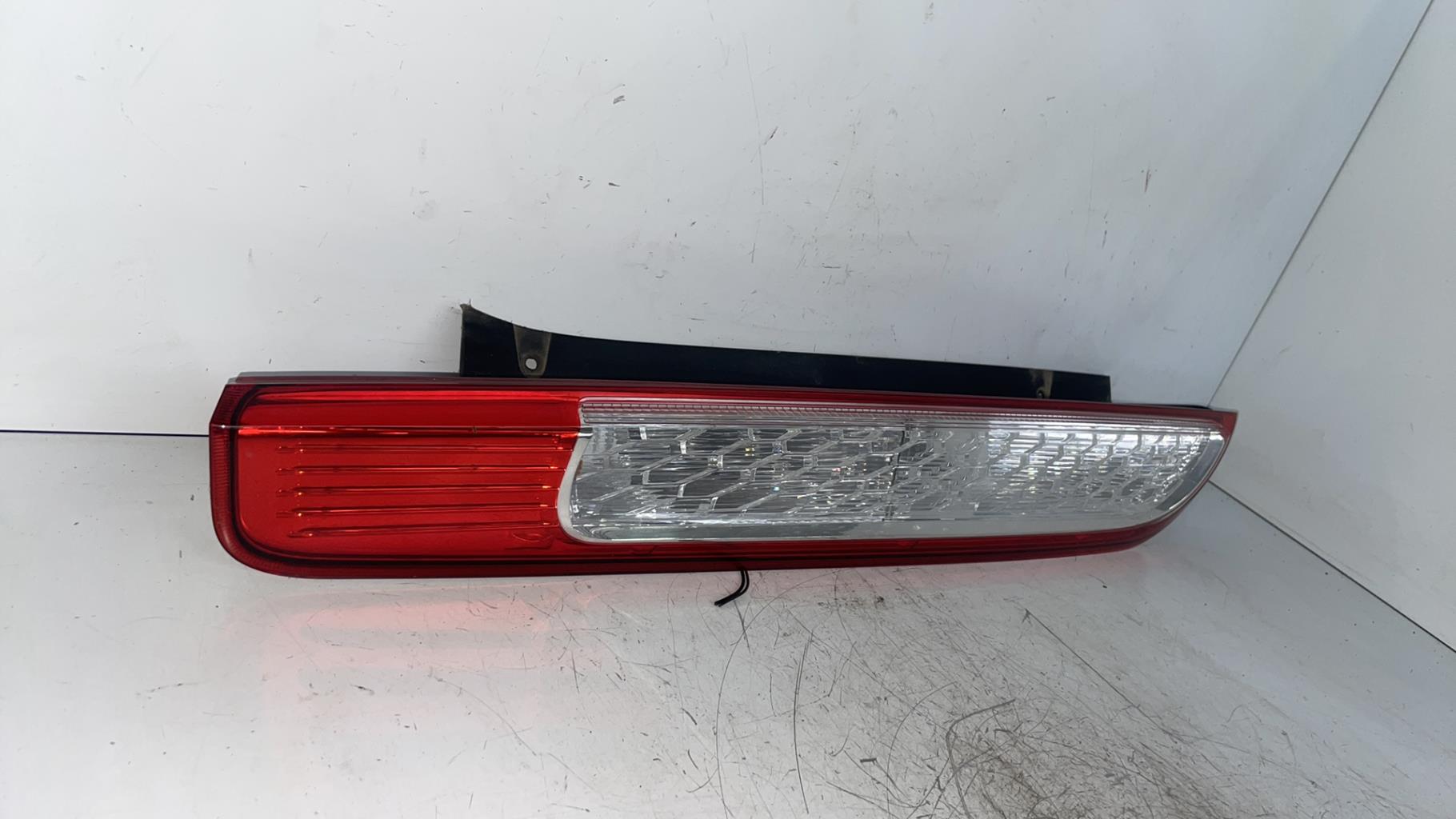Fanale posteriore principale sinistro (luci) FORD FOCUS 2 PHASE 2 Diésel - 1