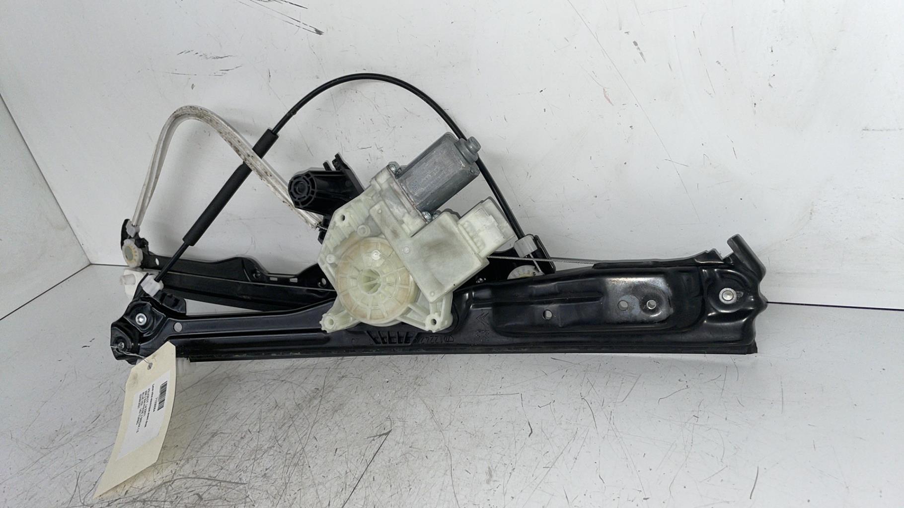 Alzacristalli elettrico anteriore destro PEUGEOT 308 2 SW PHASE 2 BREAK Diésel - 1
