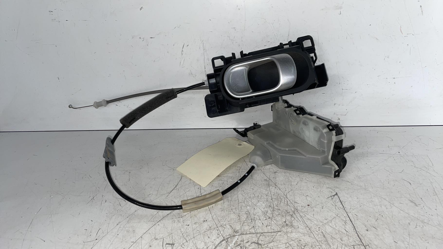 Serratura posteriore destra CITROEN C4 CACTUS Diésel - 1