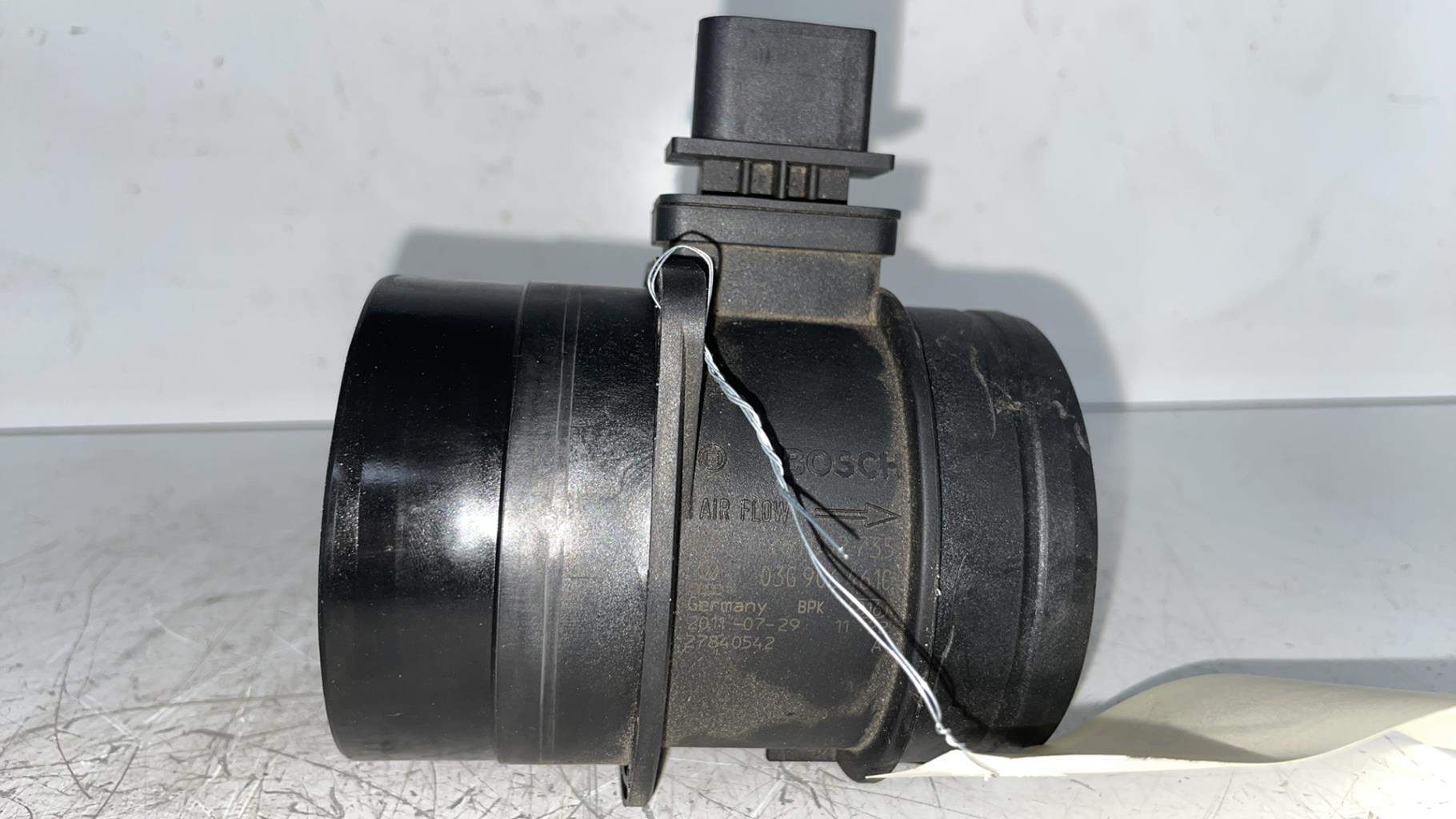 Debitmetre AUDI A4 3 AVANT PHASE 1 BREAK Diesel - 1