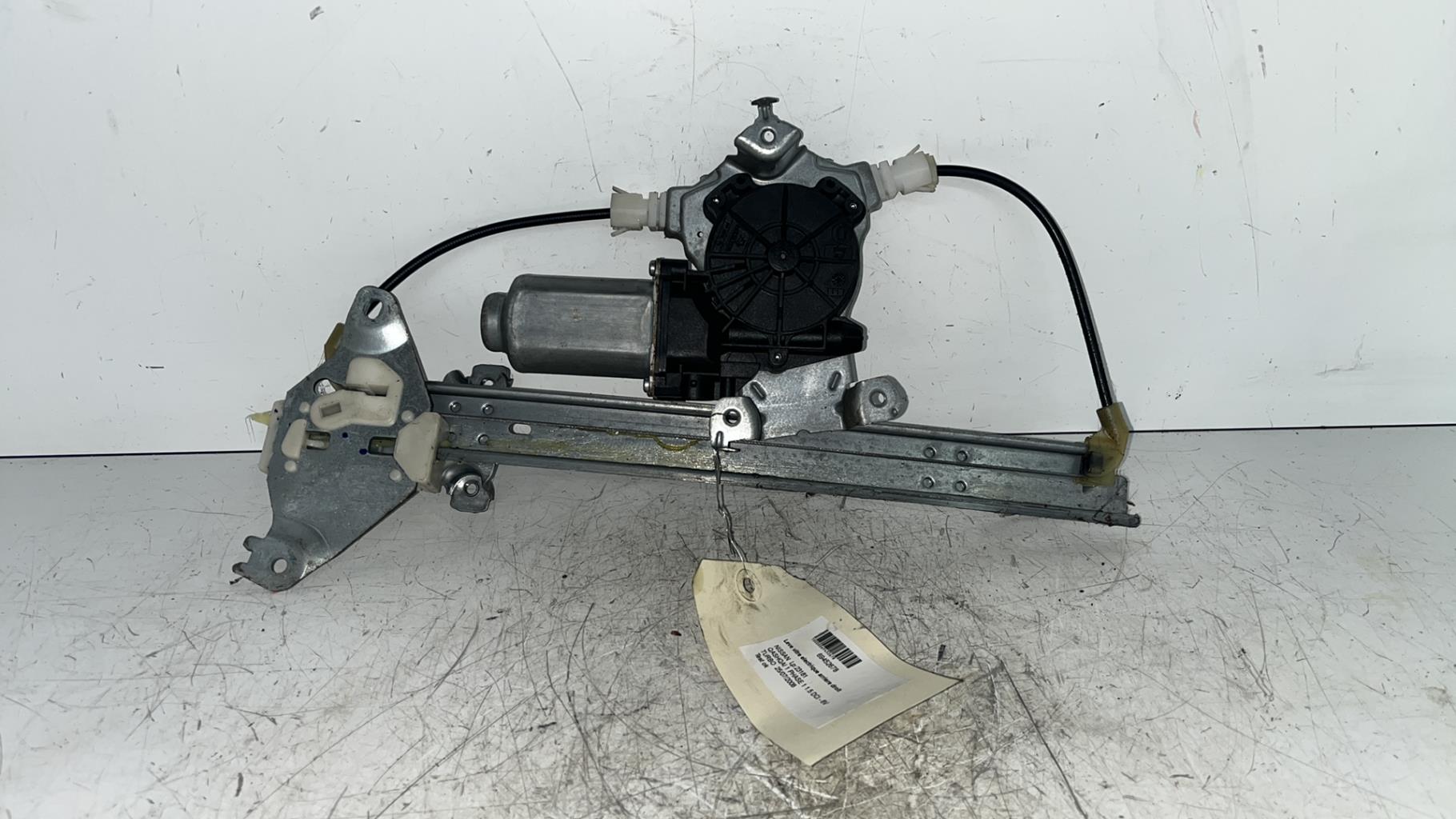 Alzacristalli elettrico posteriore destro NISSAN QASHQAI 1 PHASE 1 Diésel - 1
