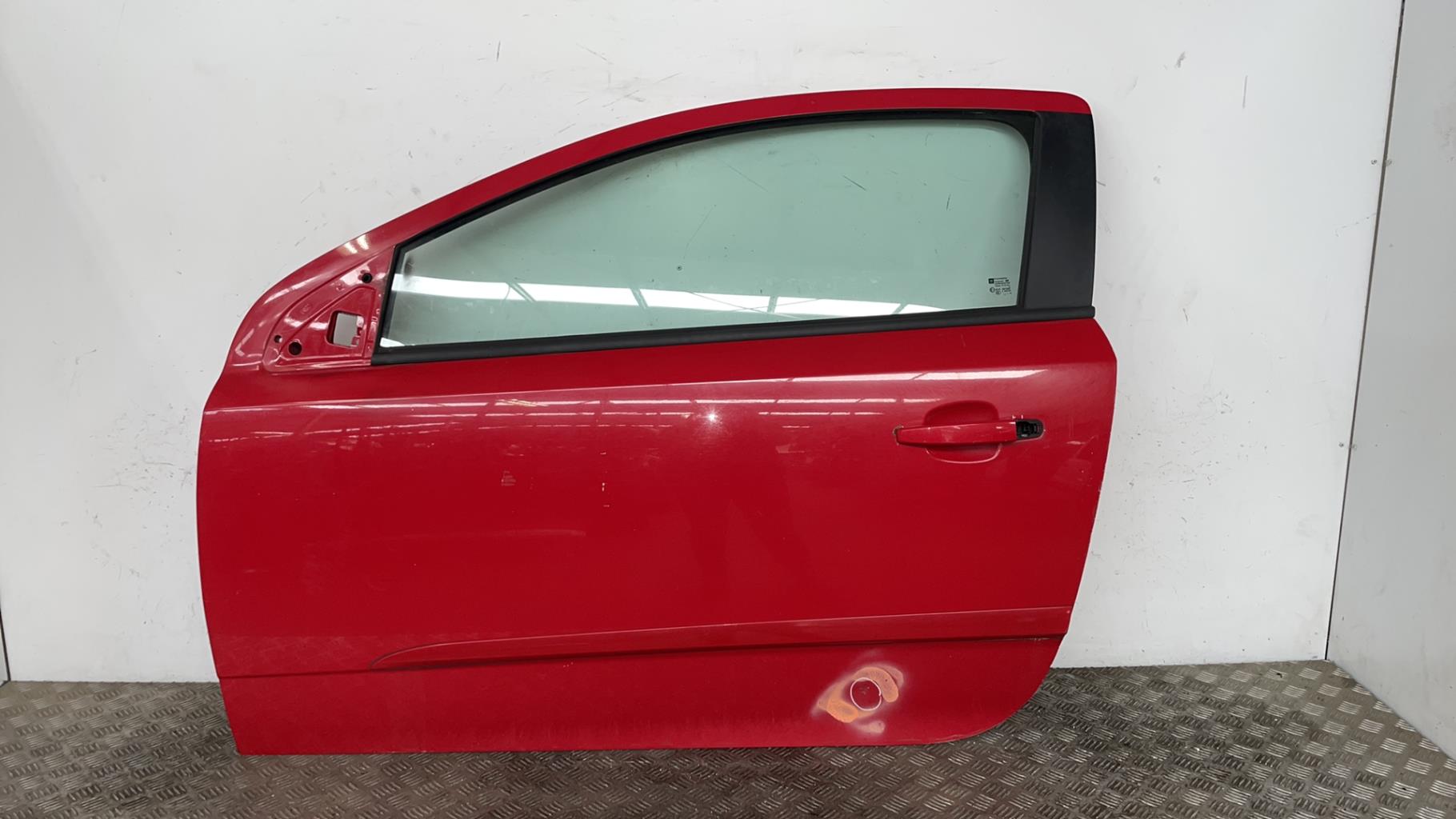 Porte avant gauche OPEL ASTRA H GTC PHASE 2 Diesel - 1