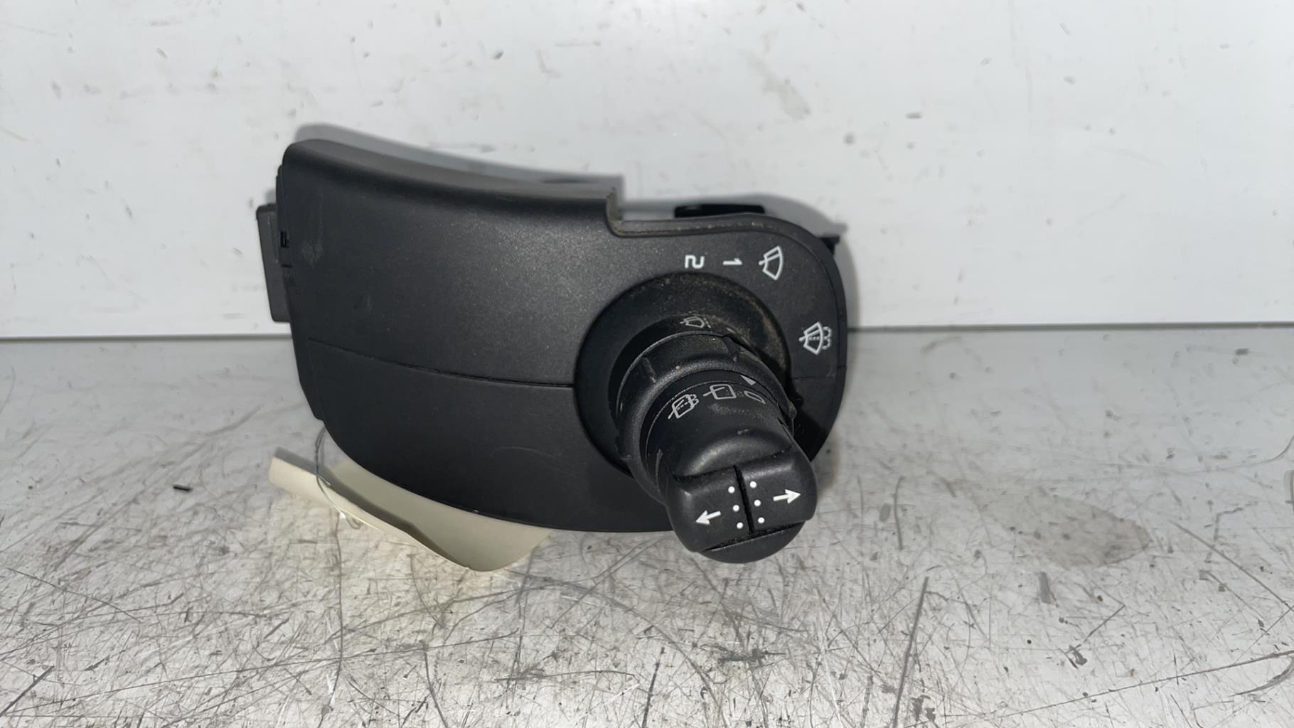 Commodo d'essuie glaces RENAULT MODUS PHASE 1 Diesel - 1