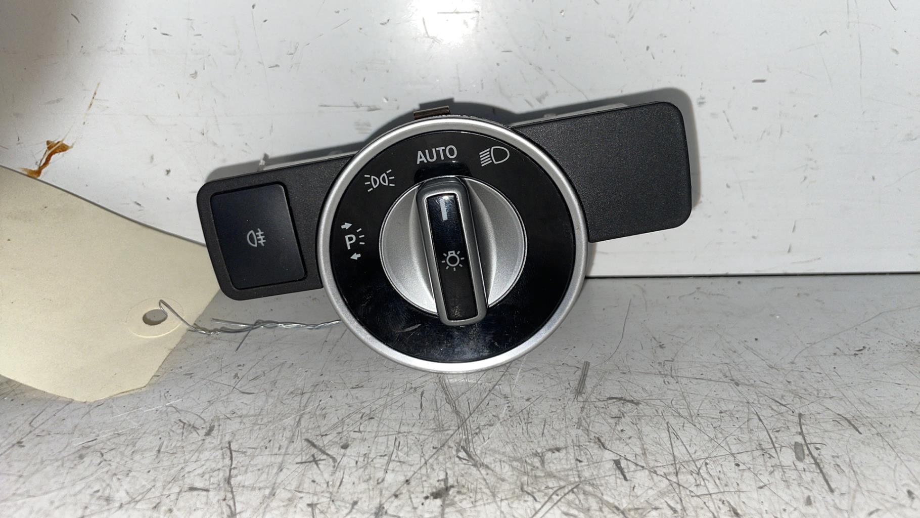 Devio luci MERCEDES CLASSE B 246 PHASE 1 Gasolina - 1