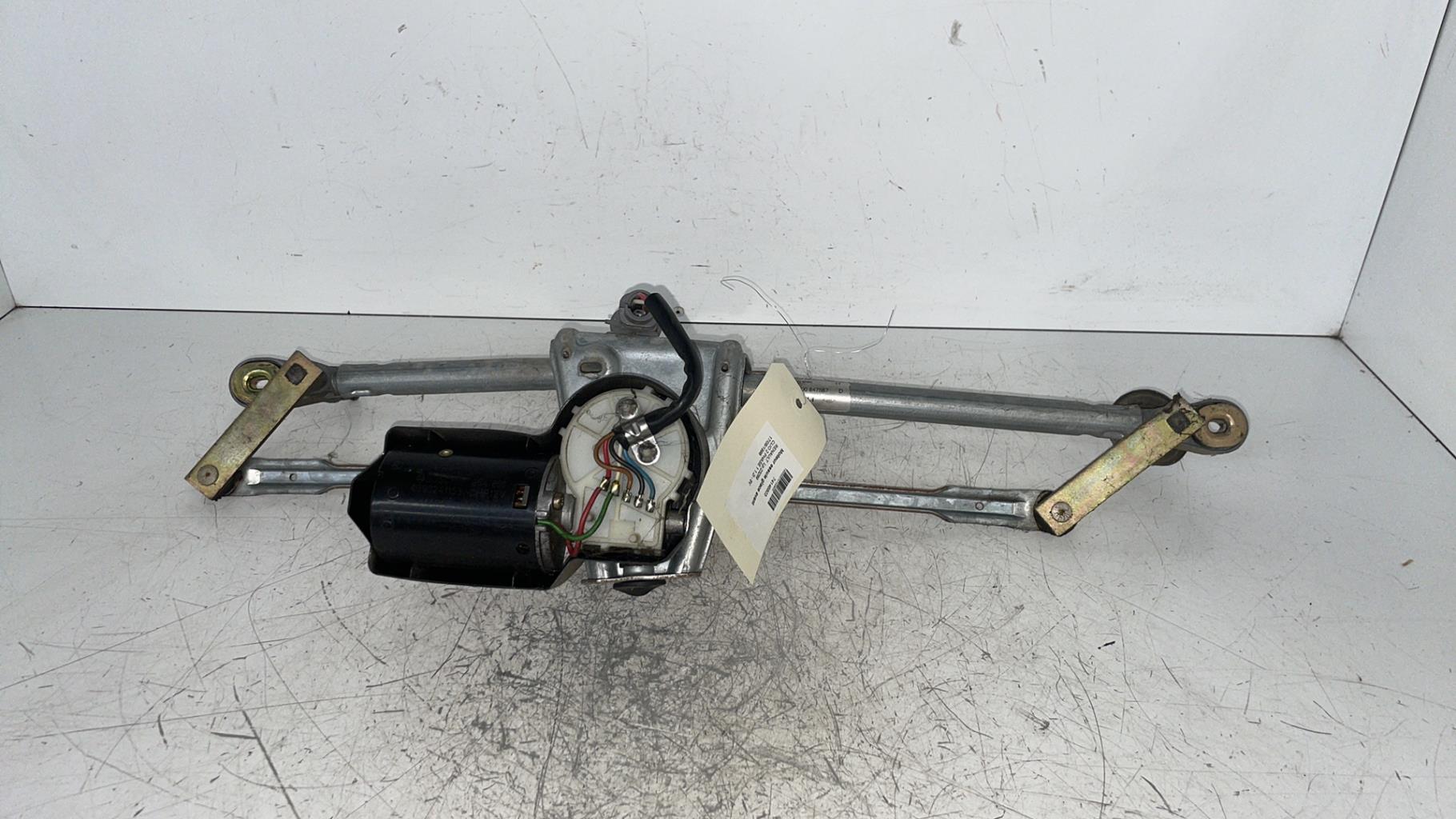 Motore tergicristallo anteriore RENAULT CLIO 2 PHASE 1 Gasolina - 1