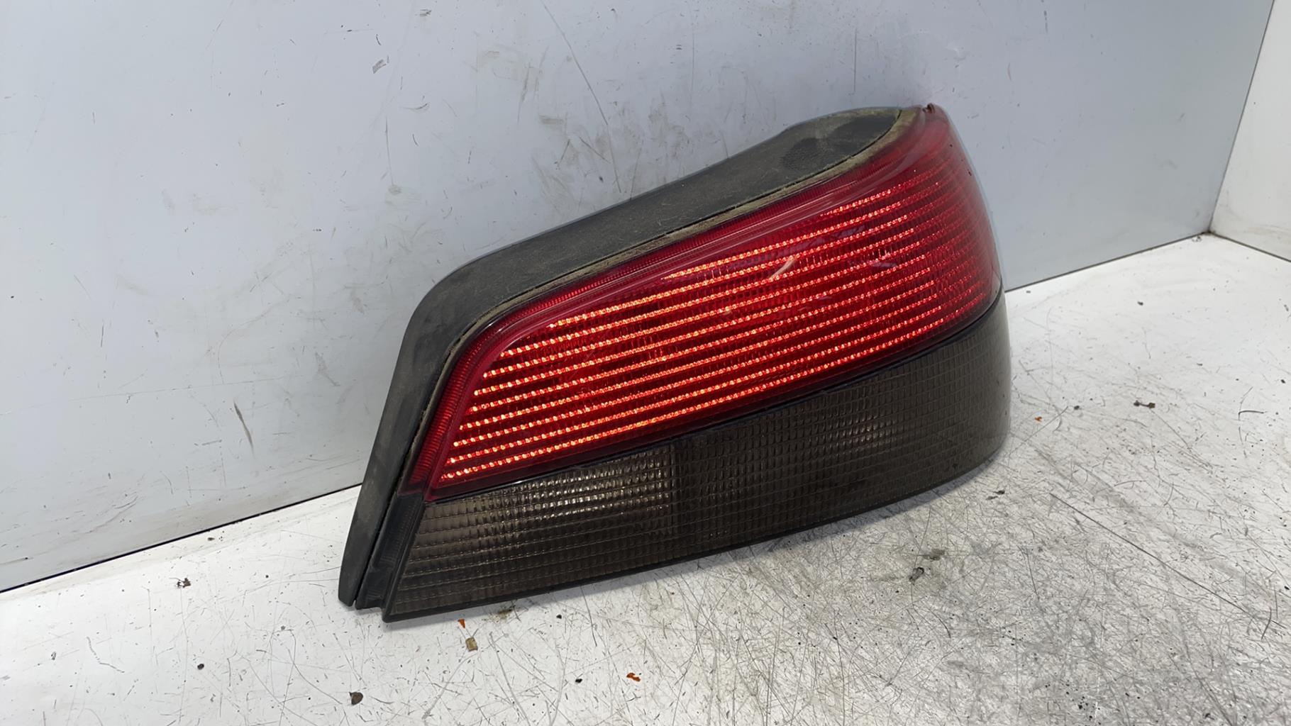 Fanale posteriore principale destro (luci) PEUGEOT 306 PHASE 2 Diésel - 1