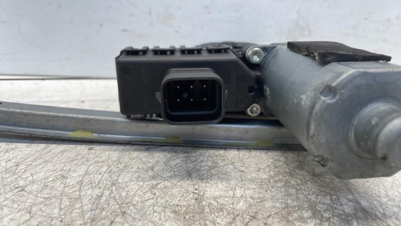 Alzacristalli elettrico posteriore destro OPEL ZAFIRA B PHASE 1 Diésel - 1