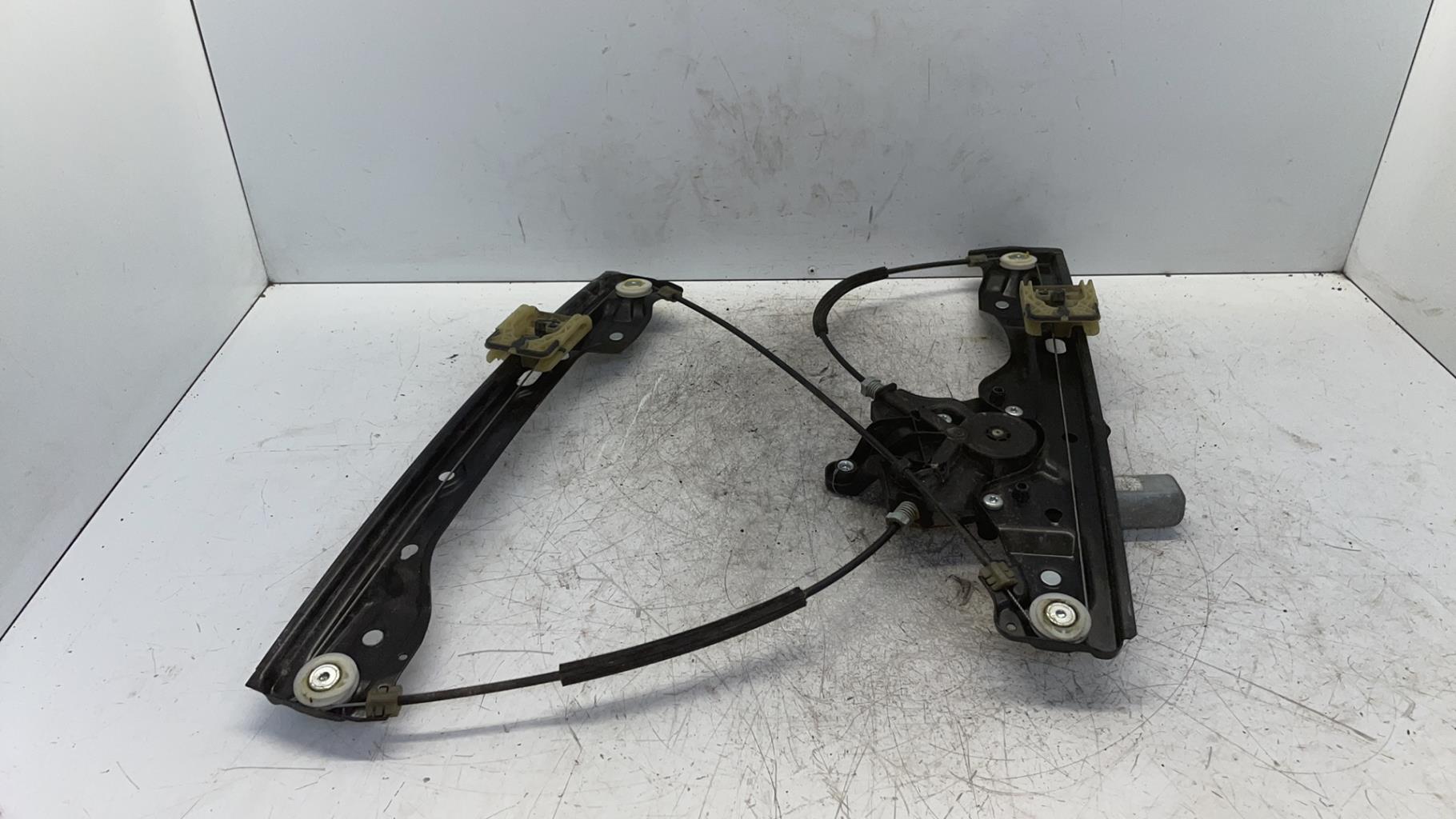 Alzacristalli elettrico anteriore sinistro OPEL ASTRA K PHASE 1 Diésel - 1