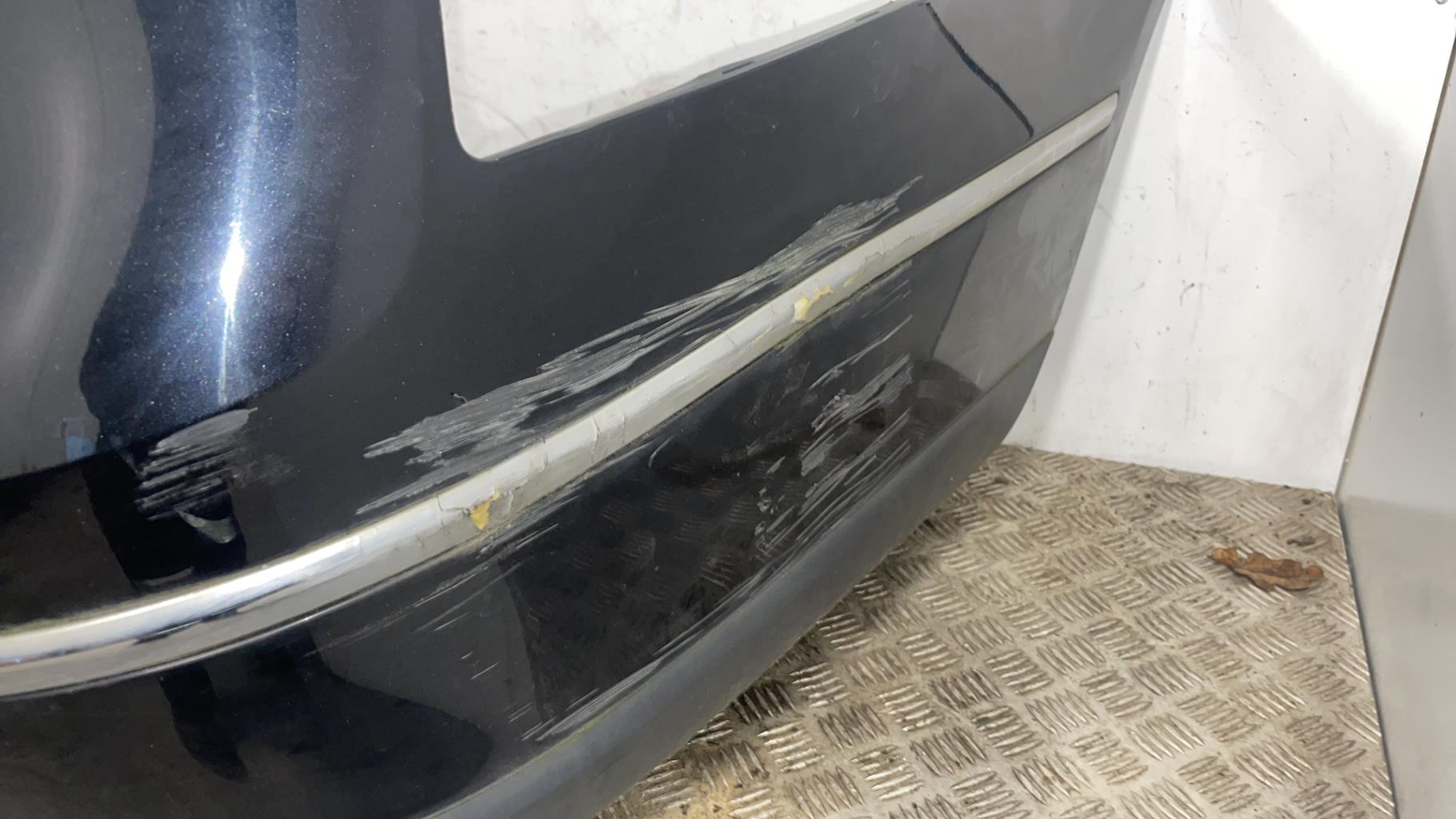 Pare choc arriere VOLKSWAGEN PASSAT 5 Diesel - 1