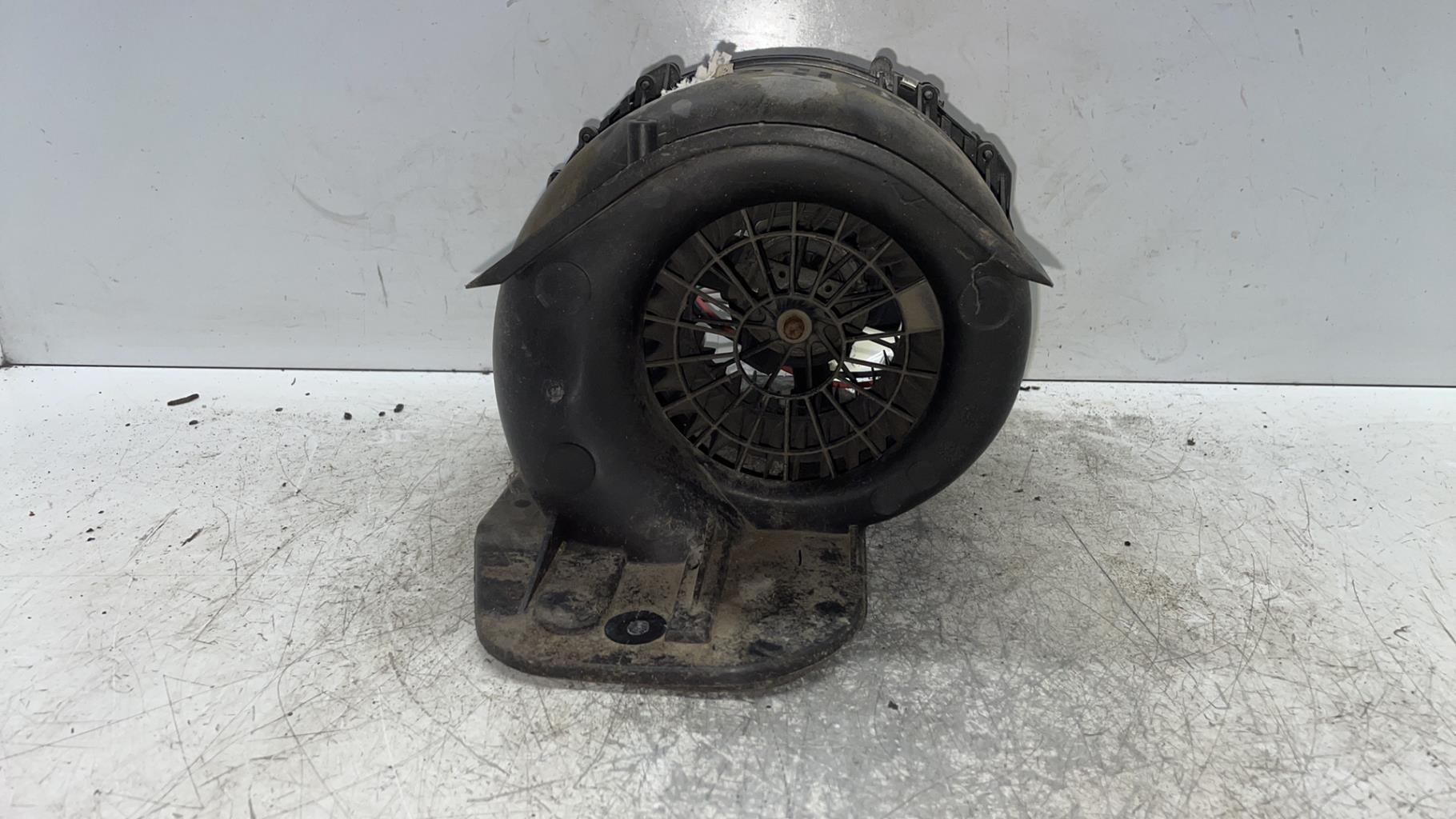 Pulseur d'air RENAULT KANGOO 1 PHASE 1 Essence - 1