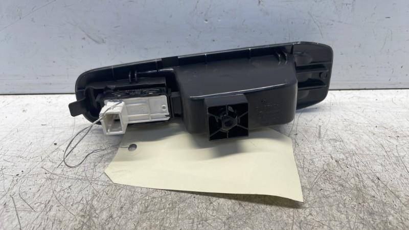 Interruttore lavacristalli posteriore sinistro PEUGEOT 308 2 SW PHASE 1 BREAK Diésel - 1