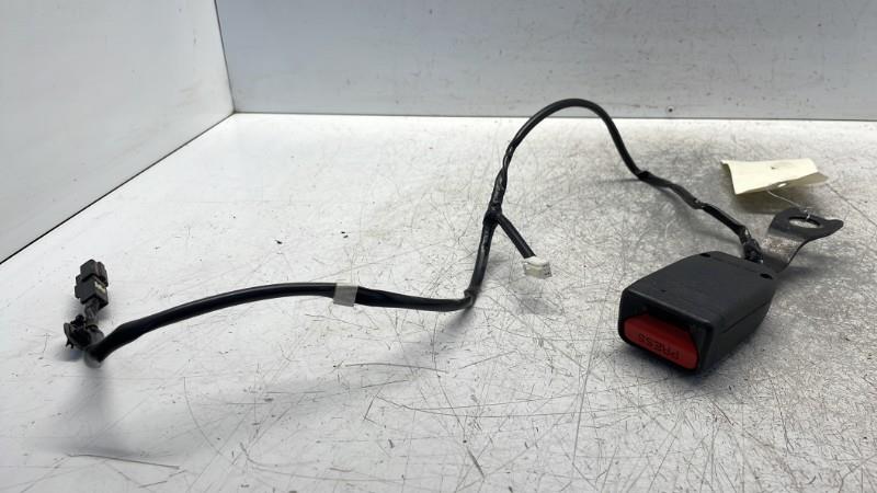 Aggancio cintura sicurezza anteriore destro PEUGEOT 4007 Diésel - 1