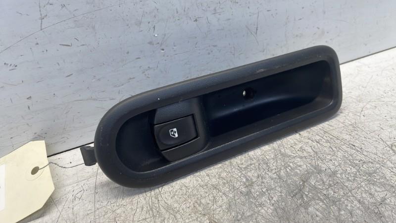 Interruttore lavacristalli anteriore destro RENAULT TWINGO 2 PHASE 1 Gasolina - 1