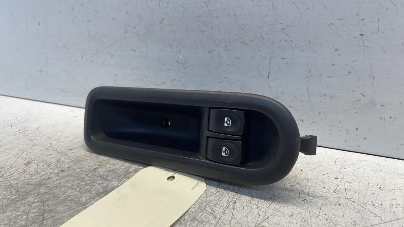 Interruttore lavacristalli anteriore sinistro RENAULT TWINGO 2 PHASE 1 Gasolina - 1
