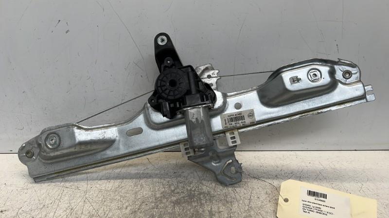 Alzacristalli elettrico posteriore destro NISSAN QASHQAI 2 PHASE 1 Diésel - 1