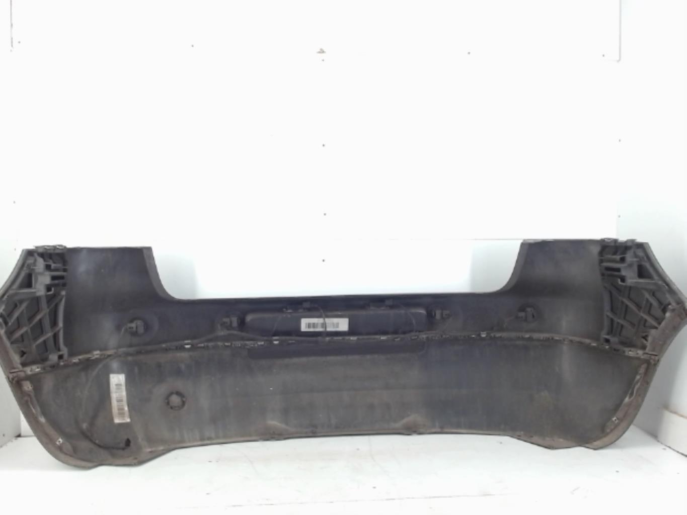 Pare choc arriere VOLKSWAGEN GOLF 5 Diesel - 1