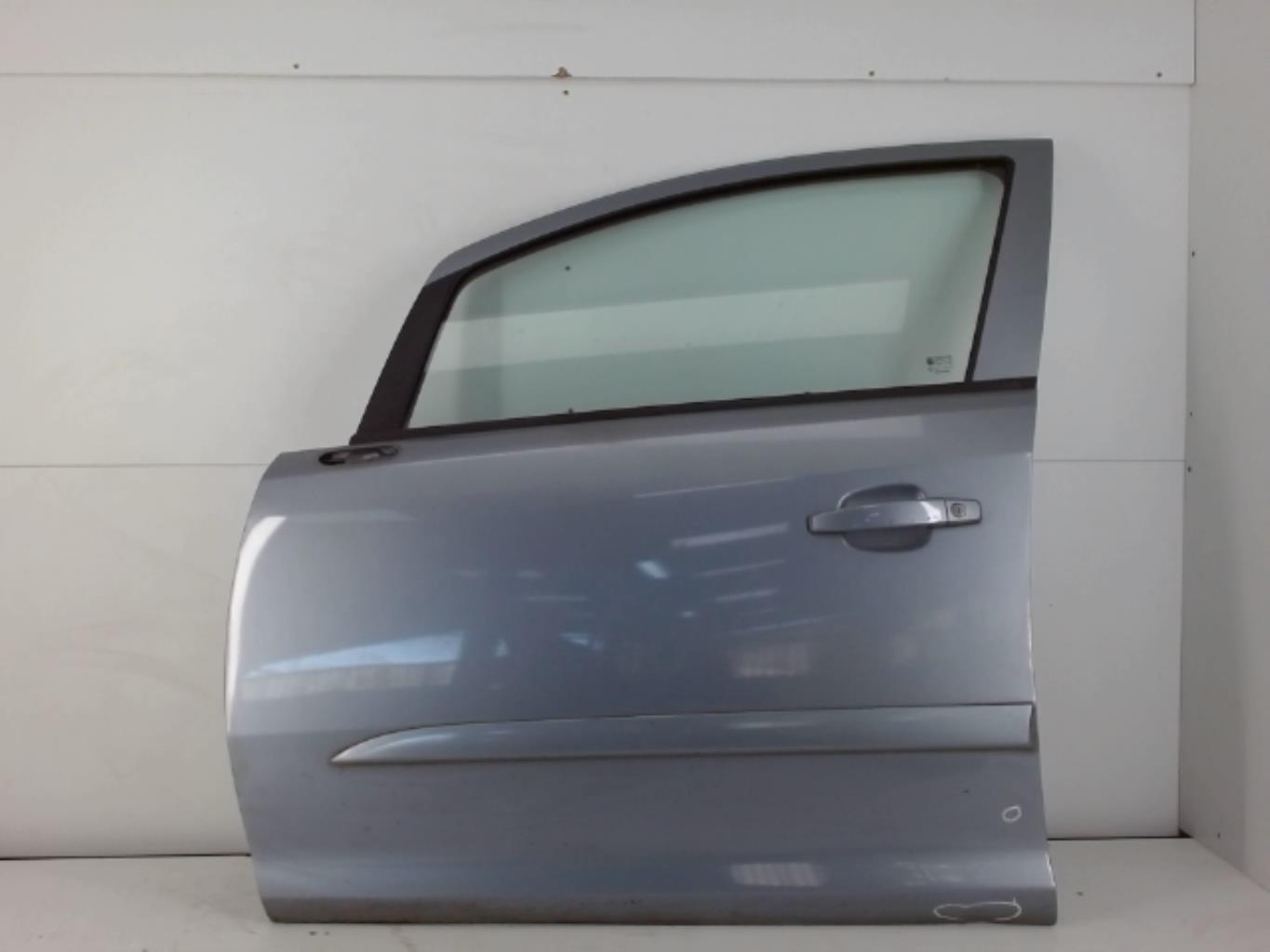 Porte avant gauche OPEL CORSA D PHASE 1 Diesel - 1