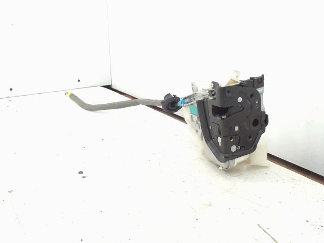 Serrure avant gauche AUDI Q3 1 PHASE 2 Diesel - 1