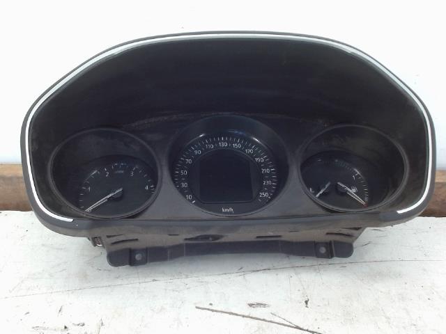 Compteur RENAULT MEGANE 4 PHASE 1 BREAK Diesel - 1