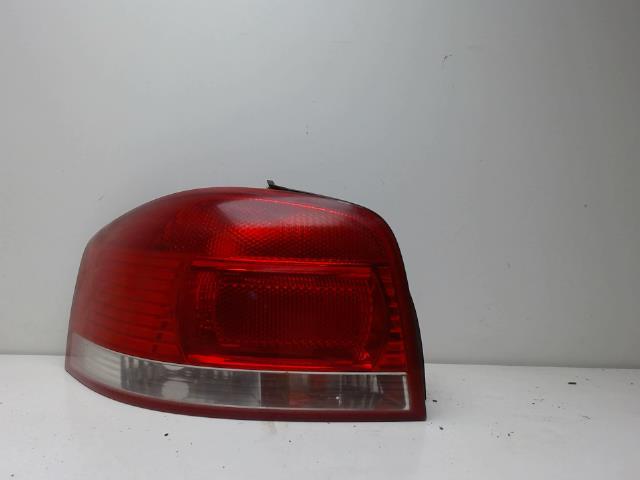 Feu arriere principal gauche (feux) AUDI A3 2 PHASE 1 Diesel - 1