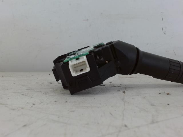 Commodo phare MAZDA 2 2 PHASE 2 Essence - 1