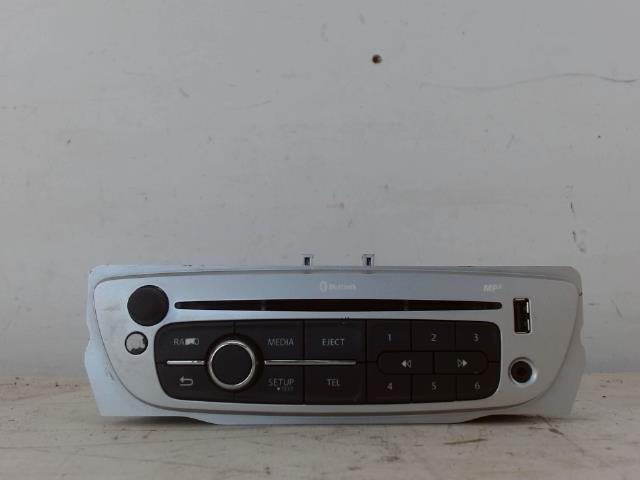 Autoradio d'origine RENAULT MEGANE 3 PHASE 2 COUPE Diesel - 1
