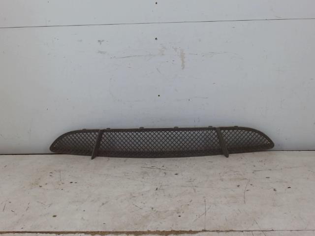 Grille de pare choc BMW SERIE 1 E87 PHASE 1 Diesel - 1