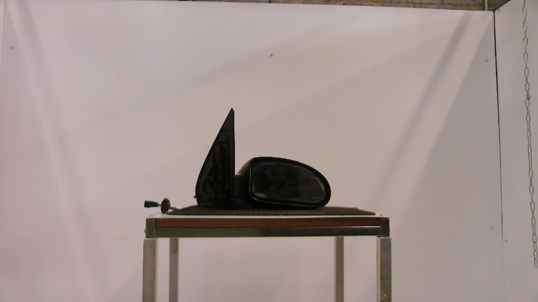 Retroviseur droit FORD FOCUS 1 Essence - 1