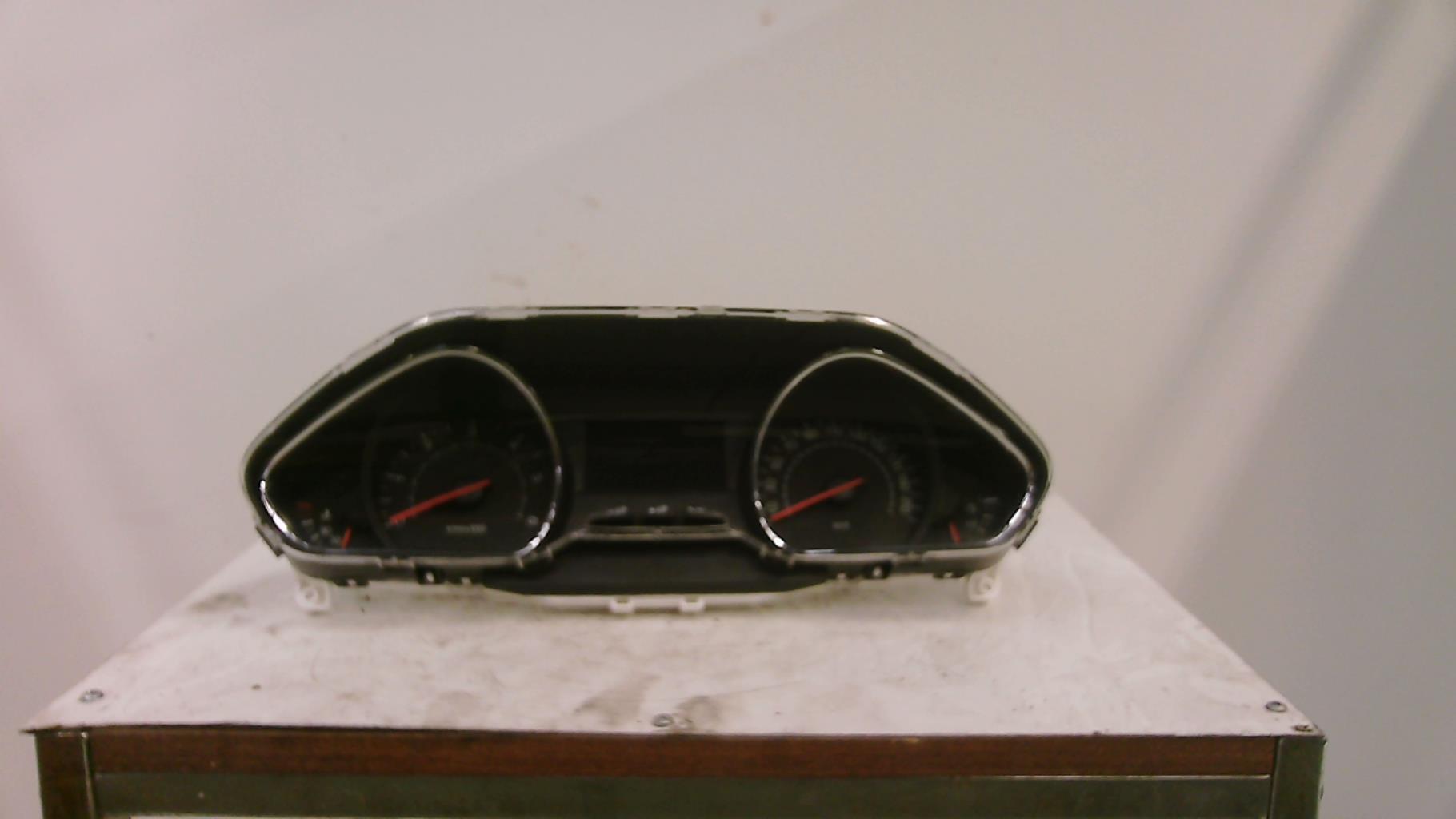 Compteur PEUGEOT 208 PHASE 1 Diesel - 1