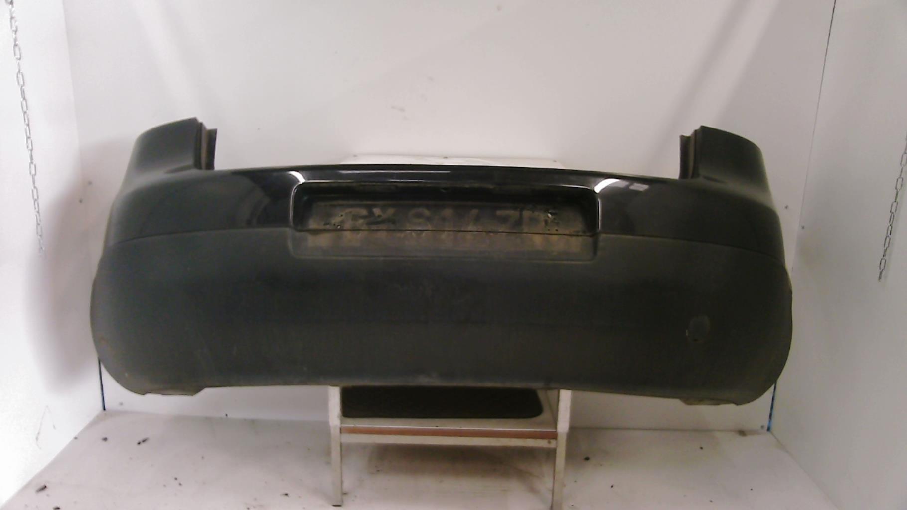 Pare choc arriere VOLKSWAGEN GOLF 5 Diesel - 1