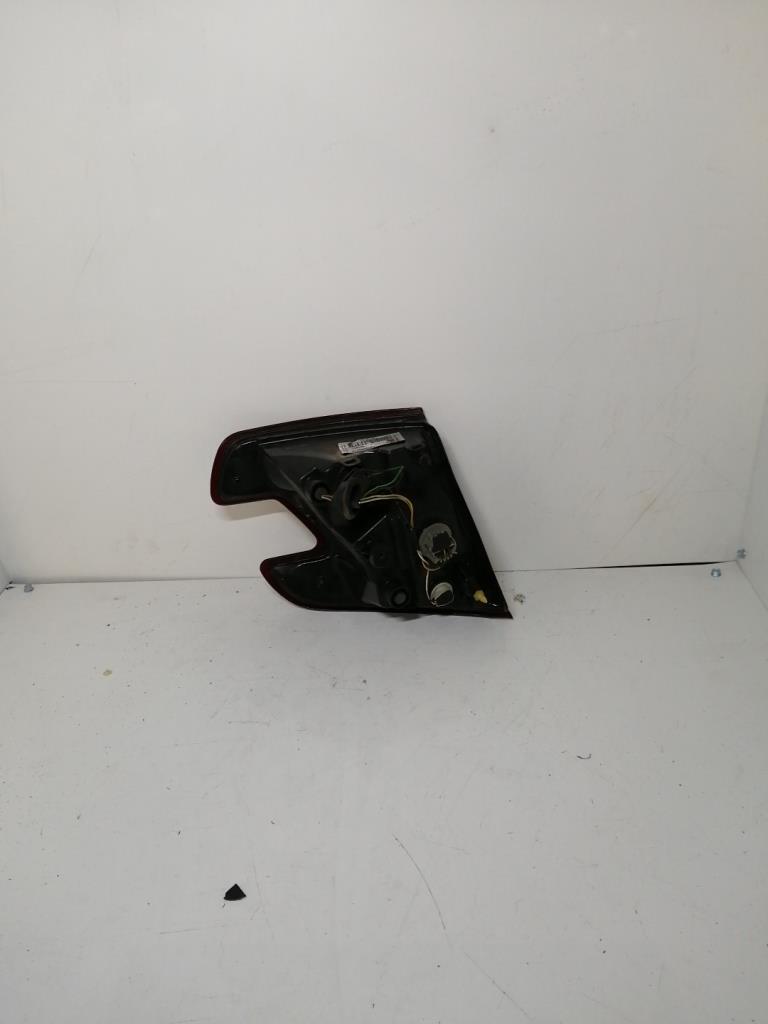 Feu arriere secondaire droit (feux) RENAULT MEGANE 3 PHASE 1 BREAK Diesel - 1
