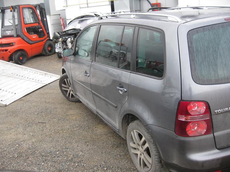 Compresseur clim VOLKSWAGEN TOURAN 1 PHASE 2 Diesel - 1