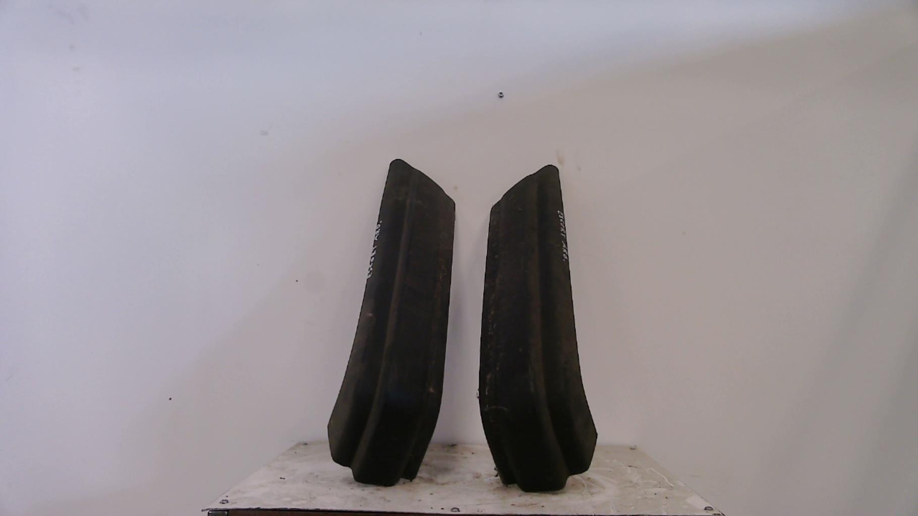 Pare choc arriere FORD ESCORT 3 Essence - 1