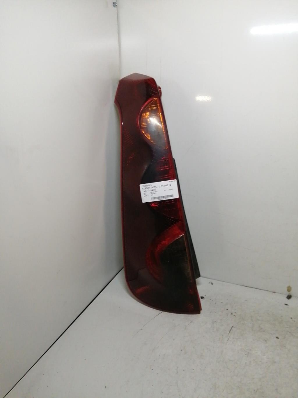 Feu arriere principal gauche (feux) NISSAN NOTE 1 PHASE 2 Diesel - 1