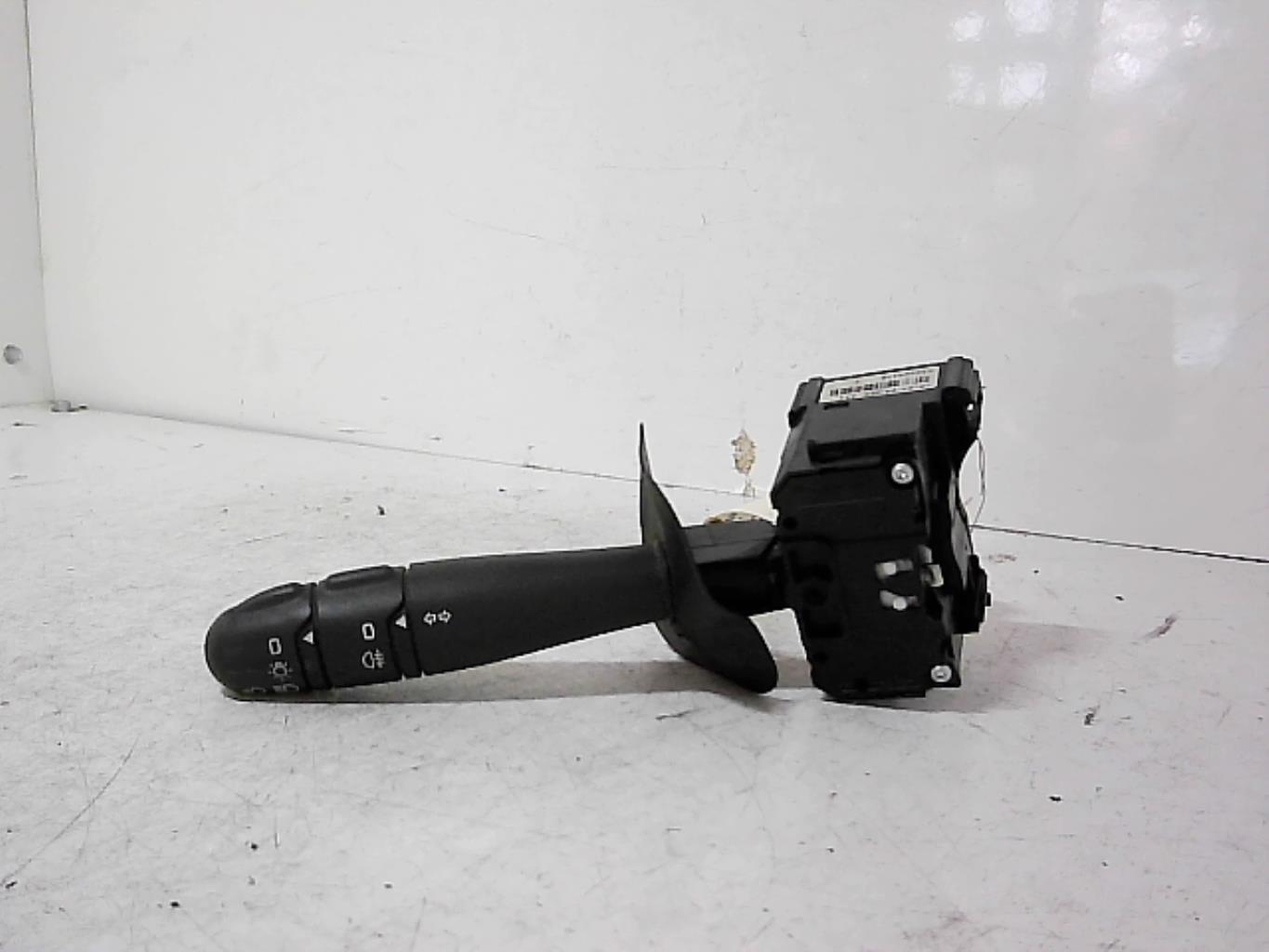 Commodo phare RENAULT CLIO 2 CAMPUS PHASE 2 Diesel - 1