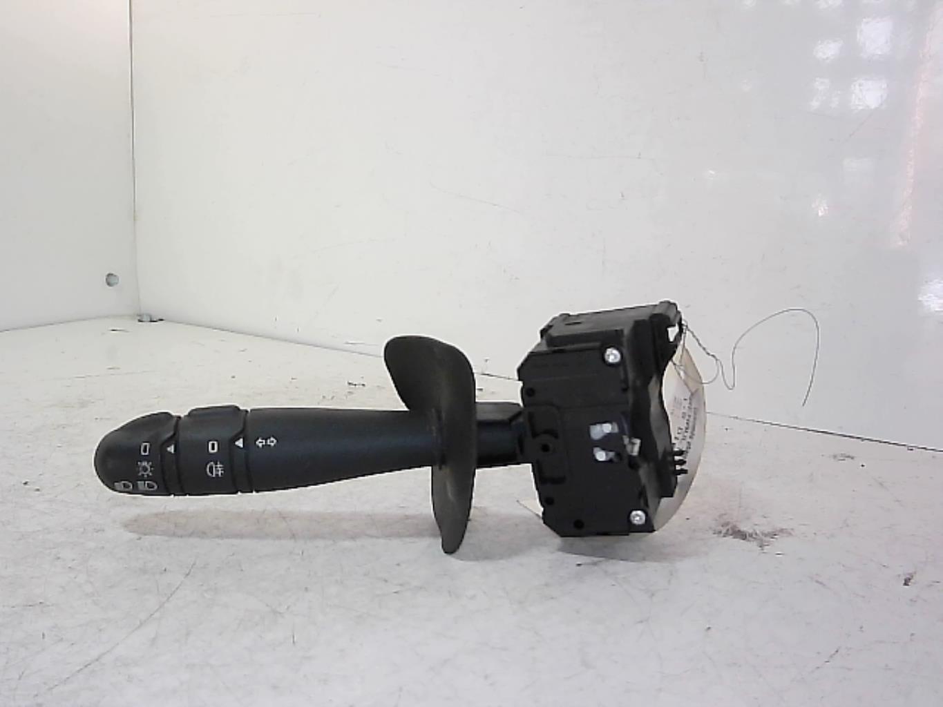 Commodo phare RENAULT CLIO 2 PHASE 2 Diesel - 1